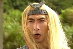 Phim - Cuộc sống khắc khổ của diễn viên 'Lộc đỉnh ký': Làm khuân vác, tạp vụ bệnh viện