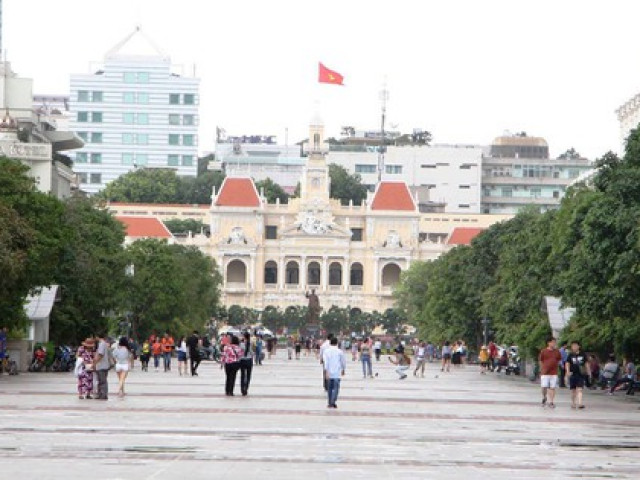 Tin tức trong ngày - TP HCM: Cấm xe nhiều giờ 2 tuyến đường trung tâm để phục vụ sự kiện quan trọng