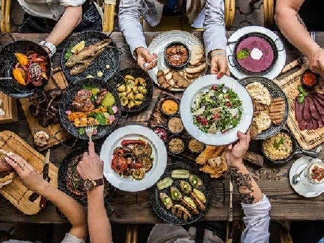 Đàn ông - Đẹp thôi, đừng đẹp phi lý