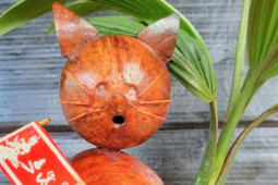 Thị trường - Tiêu dùng - Dừa bonsai mini lạ mắt hút khách dịp Tết Quý Mão