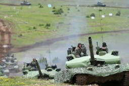 Thế giới - Căng thẳng leo thang, Tổng thống Serbia lệnh quân đội sẵn sàng chiến đấu