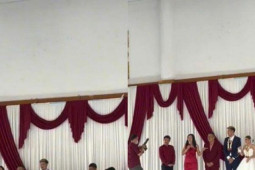 Phi thường - kỳ quặc - Cô dâu bị mẹ chồng chê bai tới tấp ngay giữa đám cưới và cái kết "bẻ lái" không ngờ