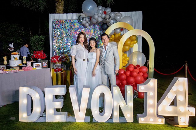 Sinh nhật tuổi 14 của Bảo Tiên khiến dân tình trầm trồ bởi độ hoành tráng.