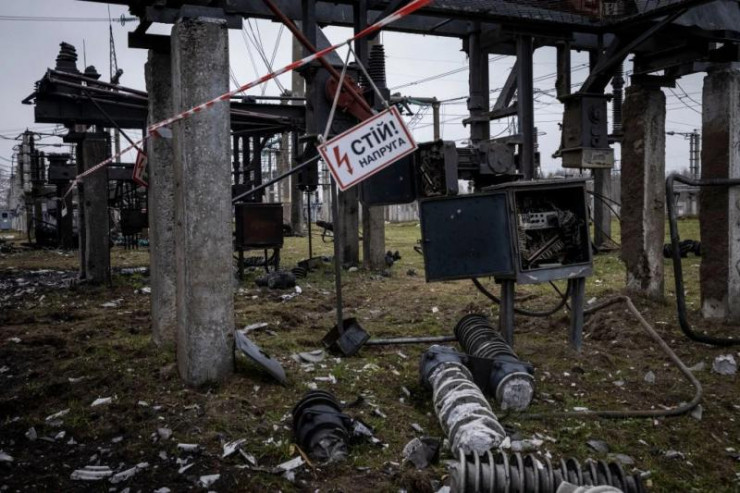 Một trạm biến áp của Ukraine bị phá hủy trong giao tranh. Ảnh: GettyImages