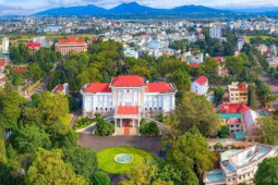 Tin tức trong ngày - Hai phó chủ tịch tỉnh Gia Lai nhận nhiệm vụ mới sau khi bị cảnh cáo