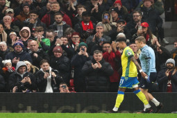 Bóng đá - Tin mới nhất bóng đá tối 28/12: Lingard ấm lòng với hành động của fan MU