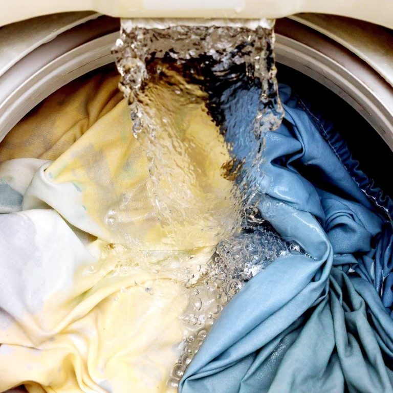 5 mẹo nhỏ làm sạch quần áo của bạn đón năm mới rực rỡ hơn - 1
