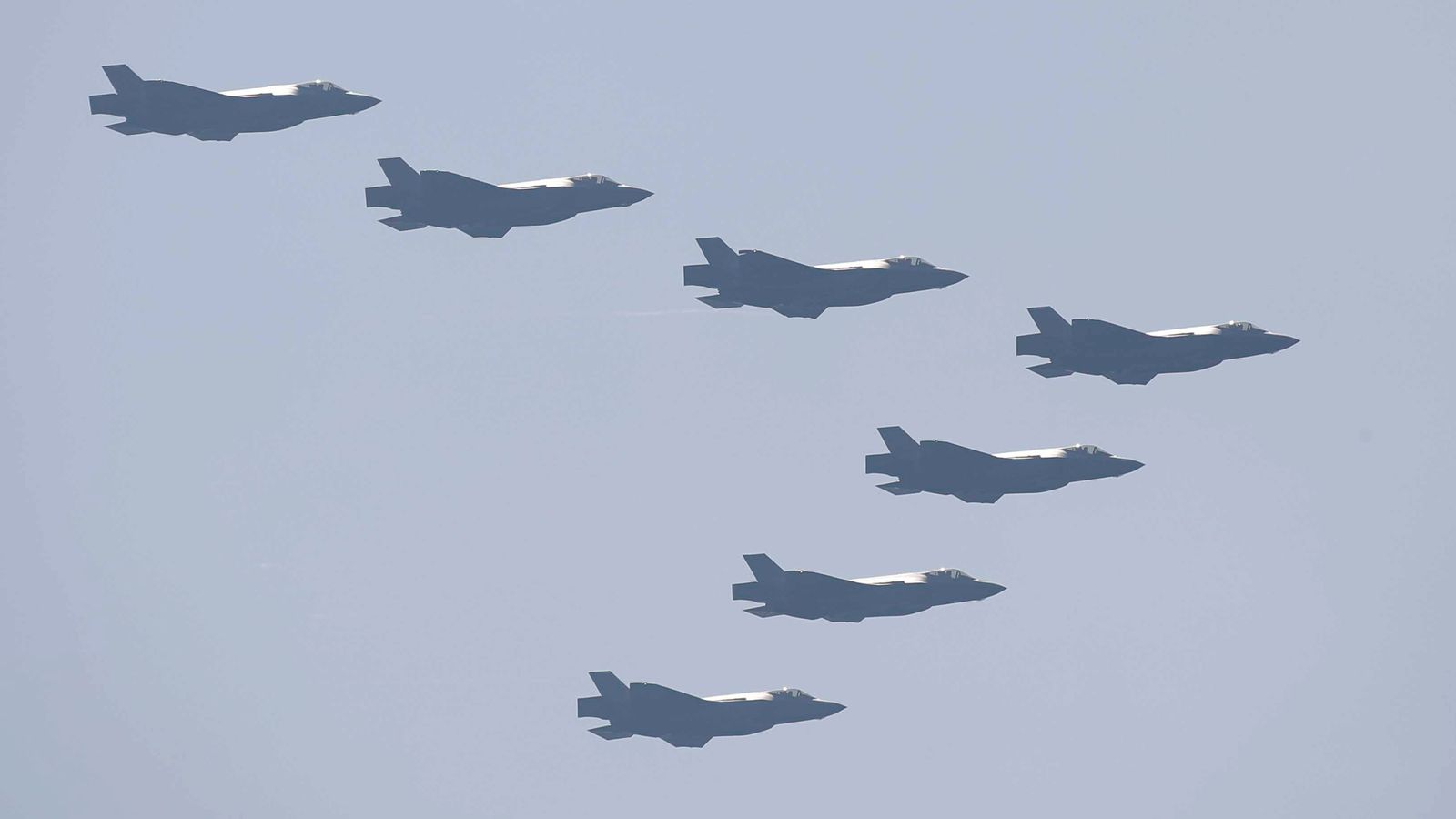 Hàn Quốc đã điều các máy bay chiến đấu để đối phó UAV nghi của Triều Tiên. Ảnh minh họa: Sky News