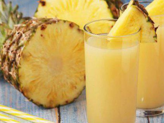 Sức khỏe đời sống - Những cách làm nước ép dứa chữa ho tại nhà