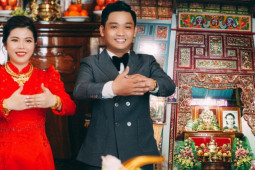 Bạn trẻ - Cuộc sống - Hôn lễ trong căn nhà cổ ở An Giang chỉ tốn 12 triệu tiền trang trí