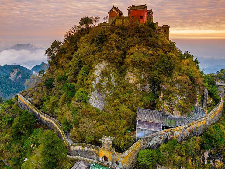10 ngọn núi nổi tiếng bậc nhất Trung Quốc, cảnh đẹp thoát tục - 1