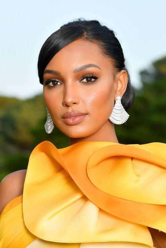 Con dâu phó tổng thống Ecuador có gương mặt đẹp nhất thế giới năm 2022 - 2