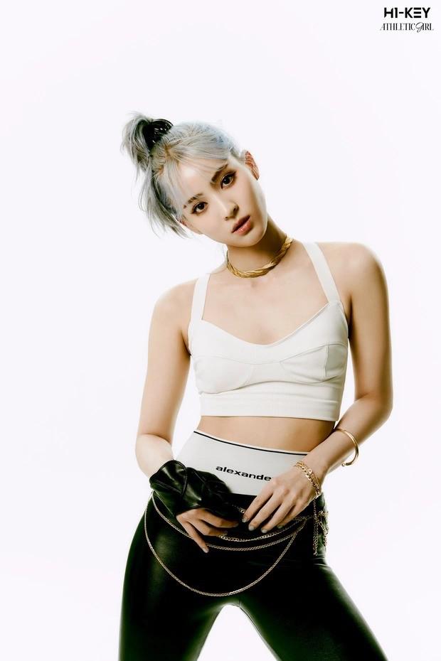 Con dâu phó tổng thống Ecuador có gương mặt đẹp nhất thế giới năm 2022 - 7