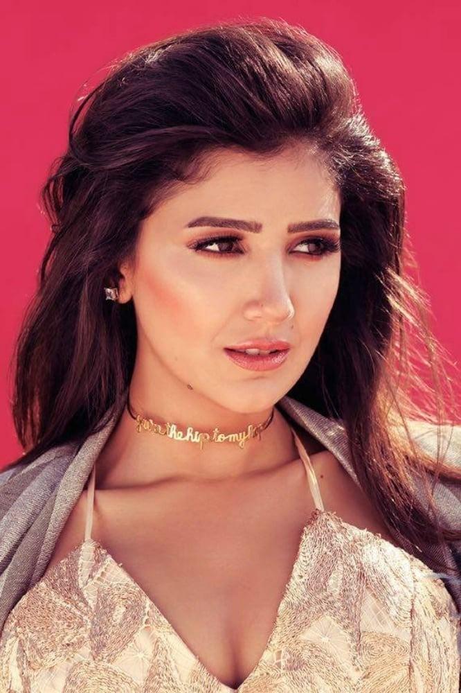 Con dâu phó tổng thống Ecuador có gương mặt đẹp nhất thế giới năm 2022 - 13