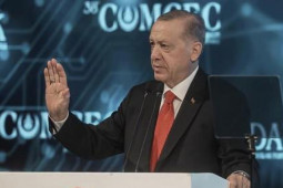 Ông Erdogan đáp trả gắt bình luận của quan chức EU về quan hệ Thổ Nhĩ Kỳ-Nga