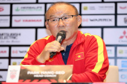 Bóng đá - Họp báo Việt Nam - Singapore: Thầy Park "bắt bài" đối thủ, e ngại điều gì?