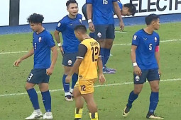 Bóng đá - Trực tiếp bóng đá Campuchia - Brunei: Khung thành rung chuyển, bỏ lỡ khó tin (AFF Cup)