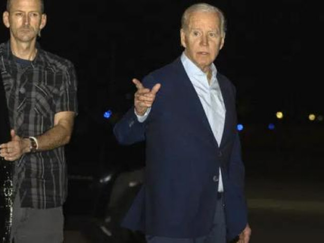 Thế giới - Tổng thống Mỹ ký dự luật 1.700 tỉ USD, Ukraine được viện trợ “khủng”