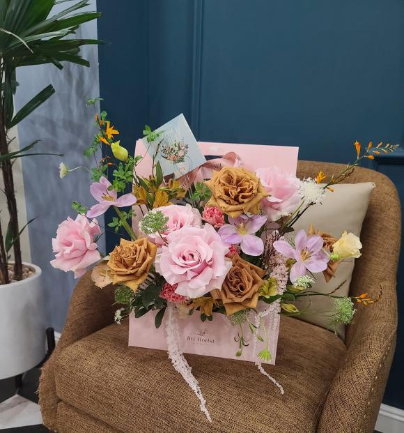 Không gian sống của Dương Thùy Linh khiến
nhiều người ao ước.