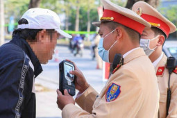 Tin tức trong ngày - Ngày đầu nghỉ Tết Dương: Hơn 8.300 tài xế ngậm ngùi nộp phạt 14 tỷ đồng