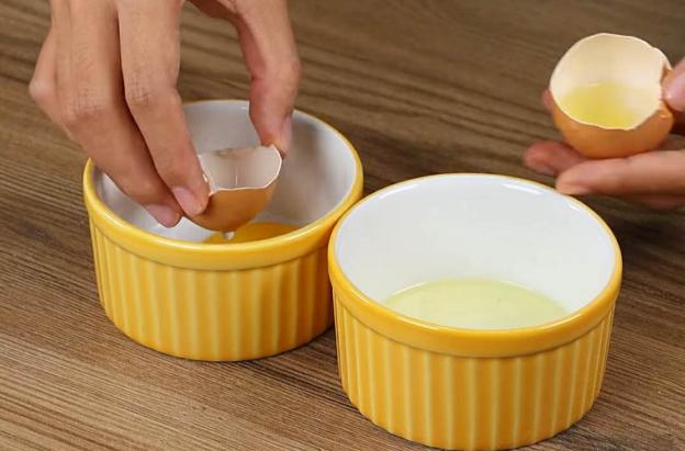 Cho thêm thứ trẻ con nào cũng mê này vào, món trứng tráng tuyệt ngon và đẹp, từ món ăn giản dị thành món bày tiệc - 1