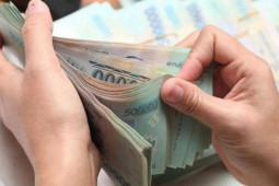 Kinh doanh - Nóng tuần qua: DN thưởng Tết cho bảo vệ, lao công ngang bằng chủ tịch, giám đốc