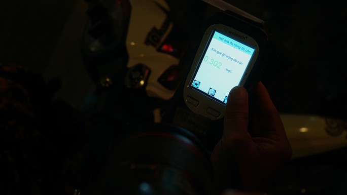 Tại thời điểm kiểm tra, anh C. cho biết hôm nay trường có đại hội sau đại hội có mời tiệc tại nhà hàng nên anh có qua uống mấy ly rượu cho vui.