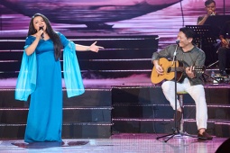 Nhạc - NSƯT Tố Nga cảm động vì một chữ "thương" của NSND Quang Vinh