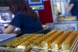 Kinh doanh - Dự báo giá vàng ngày 2/10: Tụt dốc không phanh