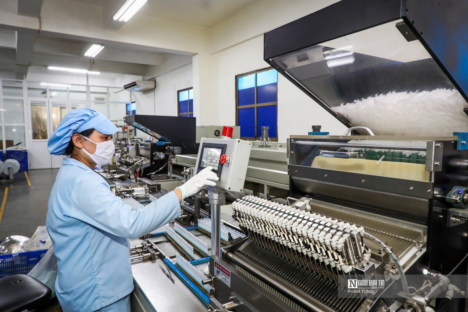 Tỉ lệ thất nghiệp trong độ tuổi lao động 9 tháng năm 2023 là 2,28%, giảm 0,07 điểm phần trăm so với cùng kỳ năm trước (Ảnh: Phạm Tùng).