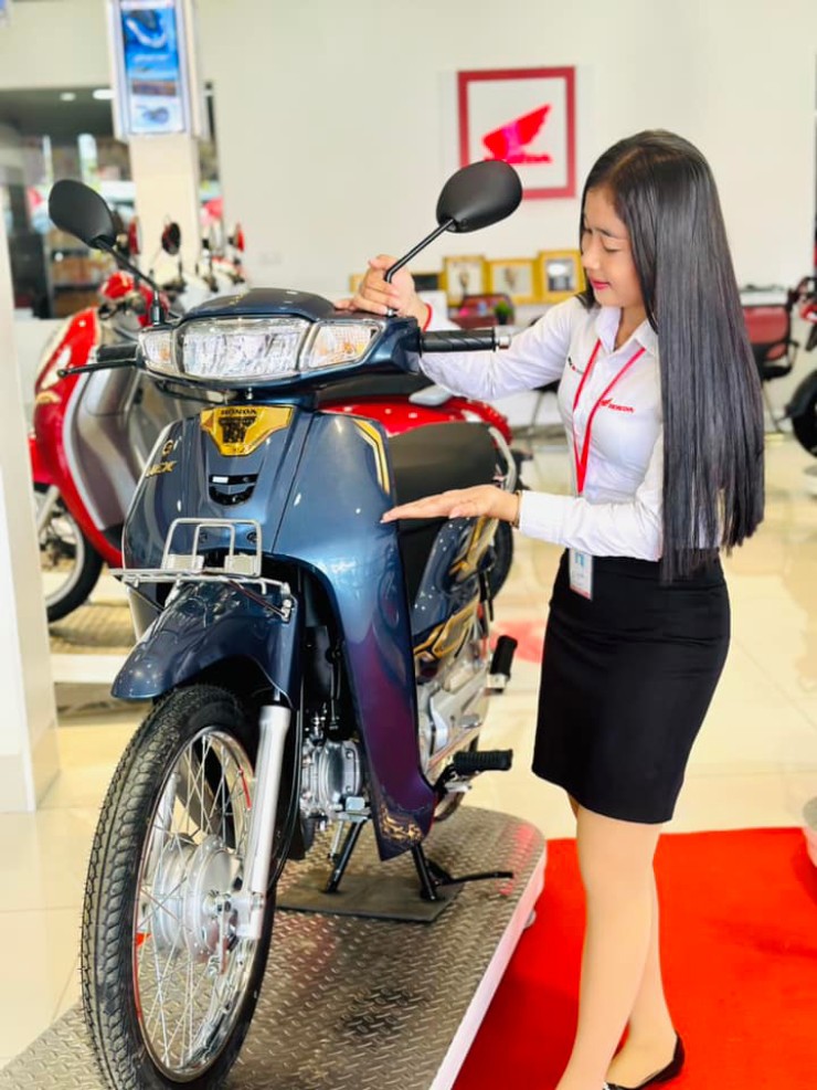2024 Honda Dream vừa được ra mắt tại thị trường Campuchia. 
