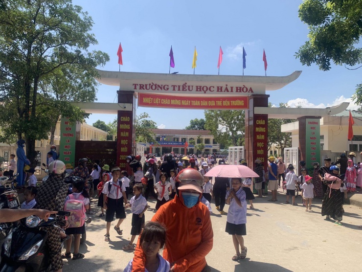 Trường tiểu học Hải Hòa nơi cháu Q. đang theo học.