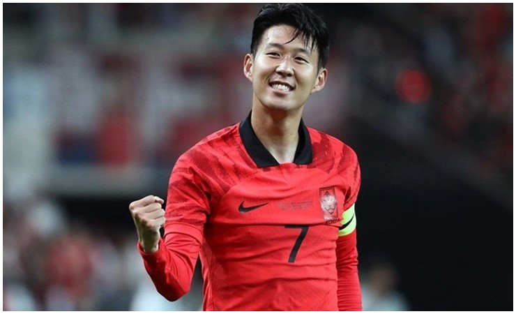 Son Heung-min (31 tuổi) hiện là cầu thủ hàng đầu châu Á hiện nay. Anh cùng đồng đội sắp có trận đấu giao hữu với tuyển Việt Nam.
