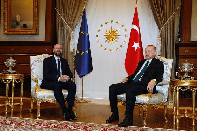Tổng thống Thổ Nhĩ Kỳ Recep Tayyip Erdogan (phải) trong một cuộc gặp với Chủ tịch Hội đồng châu Âu Charles Michel năm 2020. Ảnh: Consilium.europa.eu