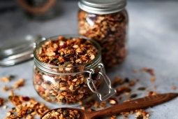 Đàn ông - Một loại đồ ăn vặt tưởng lành mạnh nhưng lại phá hoại hệ trao đổi chất