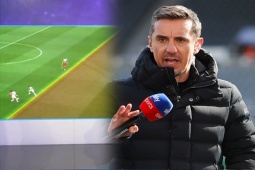 Bóng đá - Liverpool bị xử ép ở Ngoại hạng Anh, huyền thoại MU "đổ thêm dầu vào lửa"