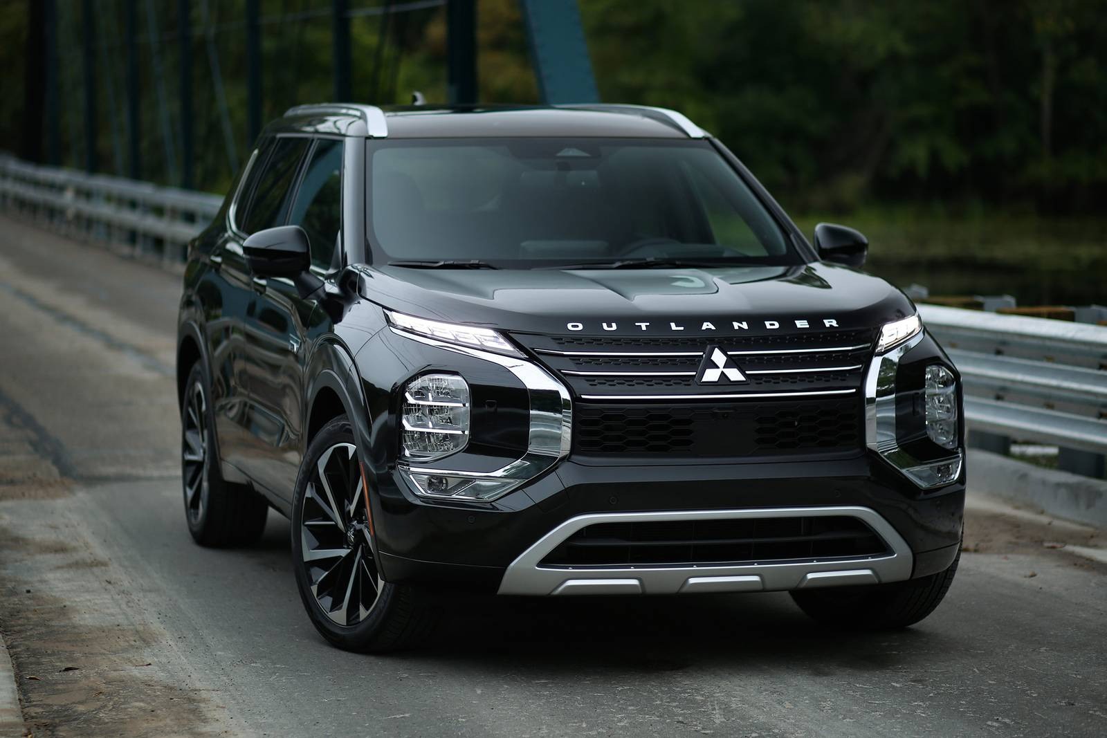 Chỉ mặt SUV tầm giá 800 - 900 triệu đồng đáng mua nhất hiện nay - 4