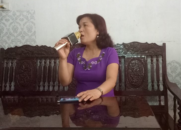 Cô Thu tự tin hát karaoke sau khi cải thiện khàn tiếng, viêm thanh quản