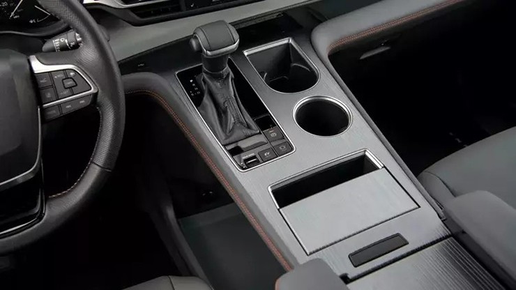 Xe MPV Toyota Sienna phiên bản nâng cấp lộ diện - 7