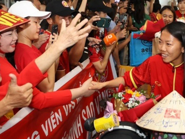 Bài toán nâng tầm bóng đá nữ Việt Nam