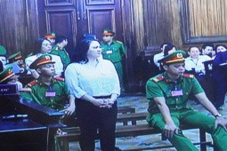 Những điểm đáng chú ý trong phiên xử bà Nguyễn Phương Hằng