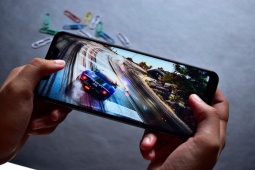 Thời trang Hi-tech - Phát hiện "mỏ vàng" mới của ông trùm Samsung