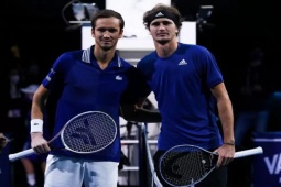 Thể thao - Trực tiếp tennis bán kết China Open: Zverev đại chiến Medvedev, Alcaraz đấu Sinner