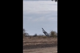 Thế giới - Video đầu tiên quay cảnh Ukraine phóng tên lửa nặng 8 tấn trong xung đột với Nga