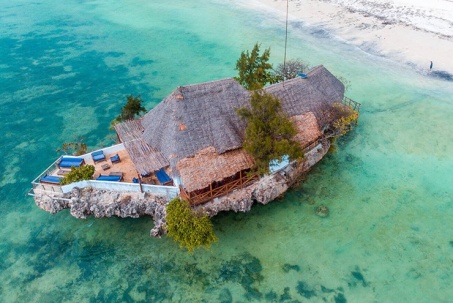 Nhà hàng nằm trên tảng đã giữa biển, khung cảnh đẹp đến mức “nghẹt thở”