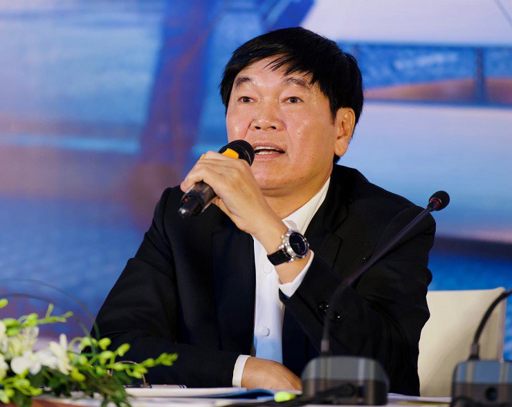 Khối tài sản của tỷ phú Trần Đình Long giảm hơn 2.100 tỷ đồng trong phiên giao dịch 3/10 cùng đà giảm của cổ phiếu HPG