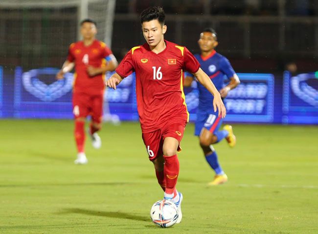 Phan Tuấn Tài (sinh năm 2001, quê Đắk Lắk) là cầu thủ nổi tiếng trong làng bóng Việt, từng cùng tuyển U23 Việt Nam gặt hái nhiều thành tích đáng nể như vô địch U23 Đông Nam Á, vô địch Sea Games 31. 
