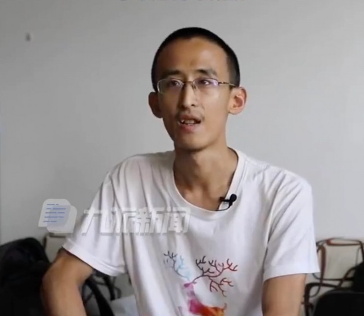 Một người khác bình luận Zhang nên bị gán mác là “cậu bé bất thường” thay vì được gọi là thần đồng. Ảnh: SCMP.
