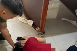 Pháp luật - Khởi tố người chồng đâm vợ tại trụ sở tòa án