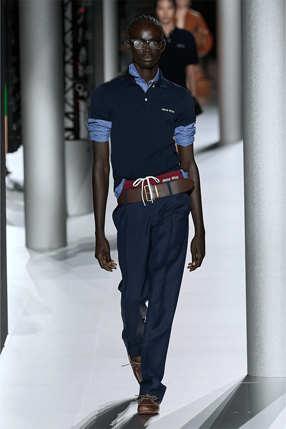 Phong cách trường học đặc sắc của Miu Miu sẽ lại "gây bão"? - 9